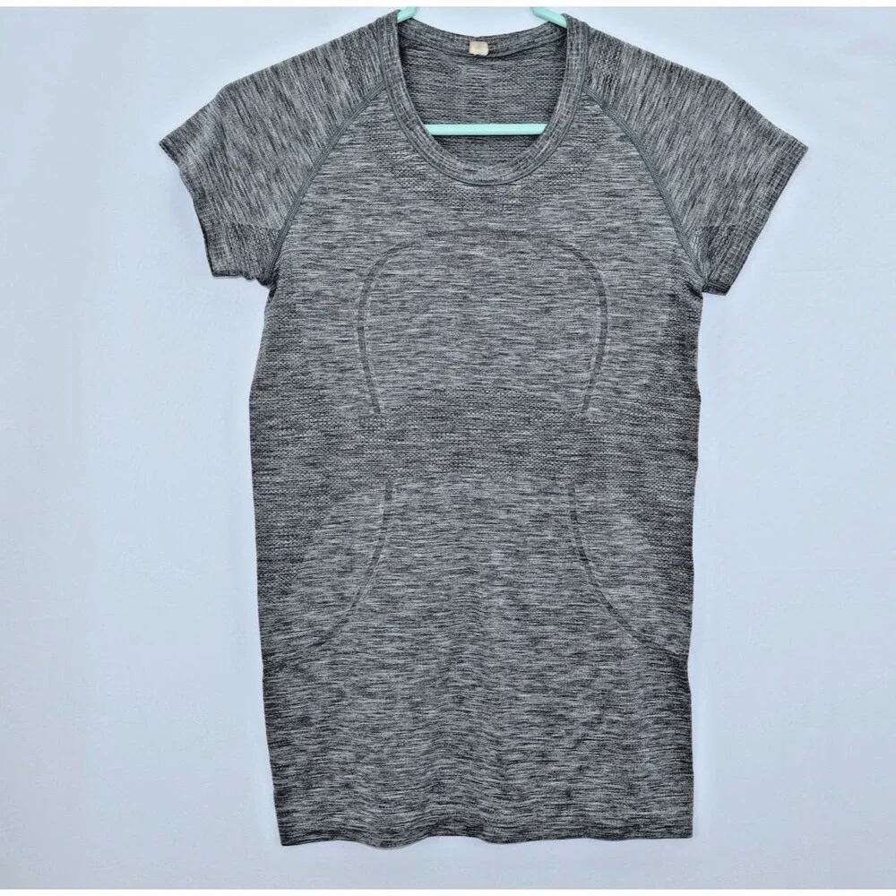 Lululemon Swiftly Tech Shirt Tee Womens 8 Gray Short Sleeve Workout Gym ( USED )